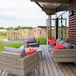 Beach Lodge *