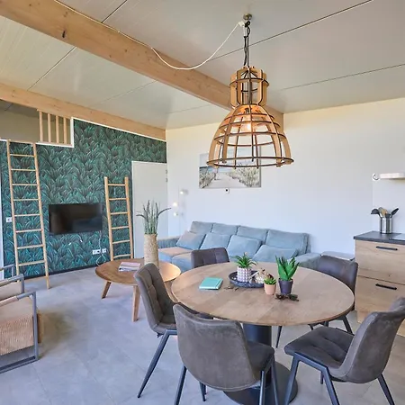 Beach Lodge
